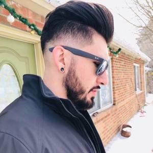 Meet your Posher, Daniel